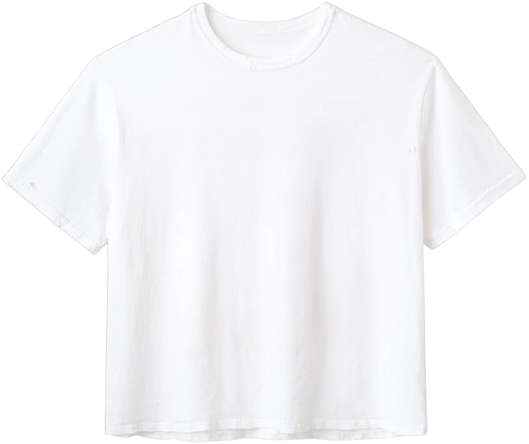 GOLD+VINTAGE GALLERY RASPBERRY HILLS 'DISTRESSED BLANK' WHITE TEE