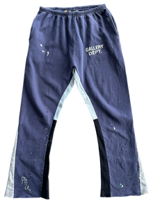 GALLERY DEPT. FLARED NAVY SWEATPANTS