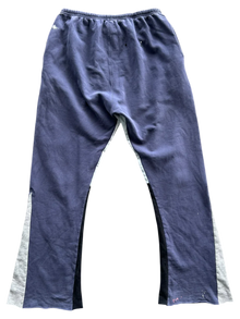 GALLERY DEPT. FLARED NAVY SWEATPANTS