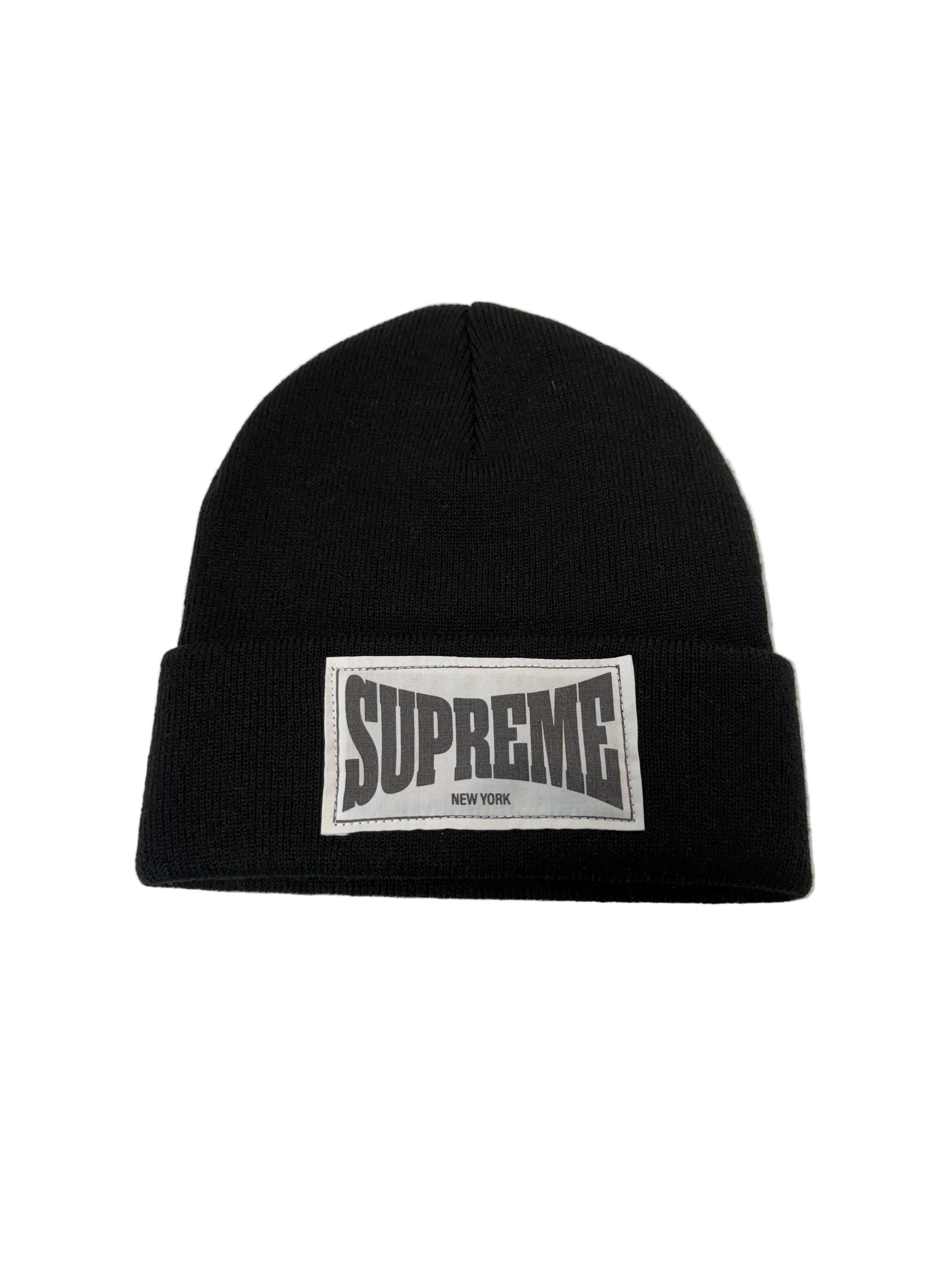 SUPREME WOVEN LABEL BLACK BEANIE