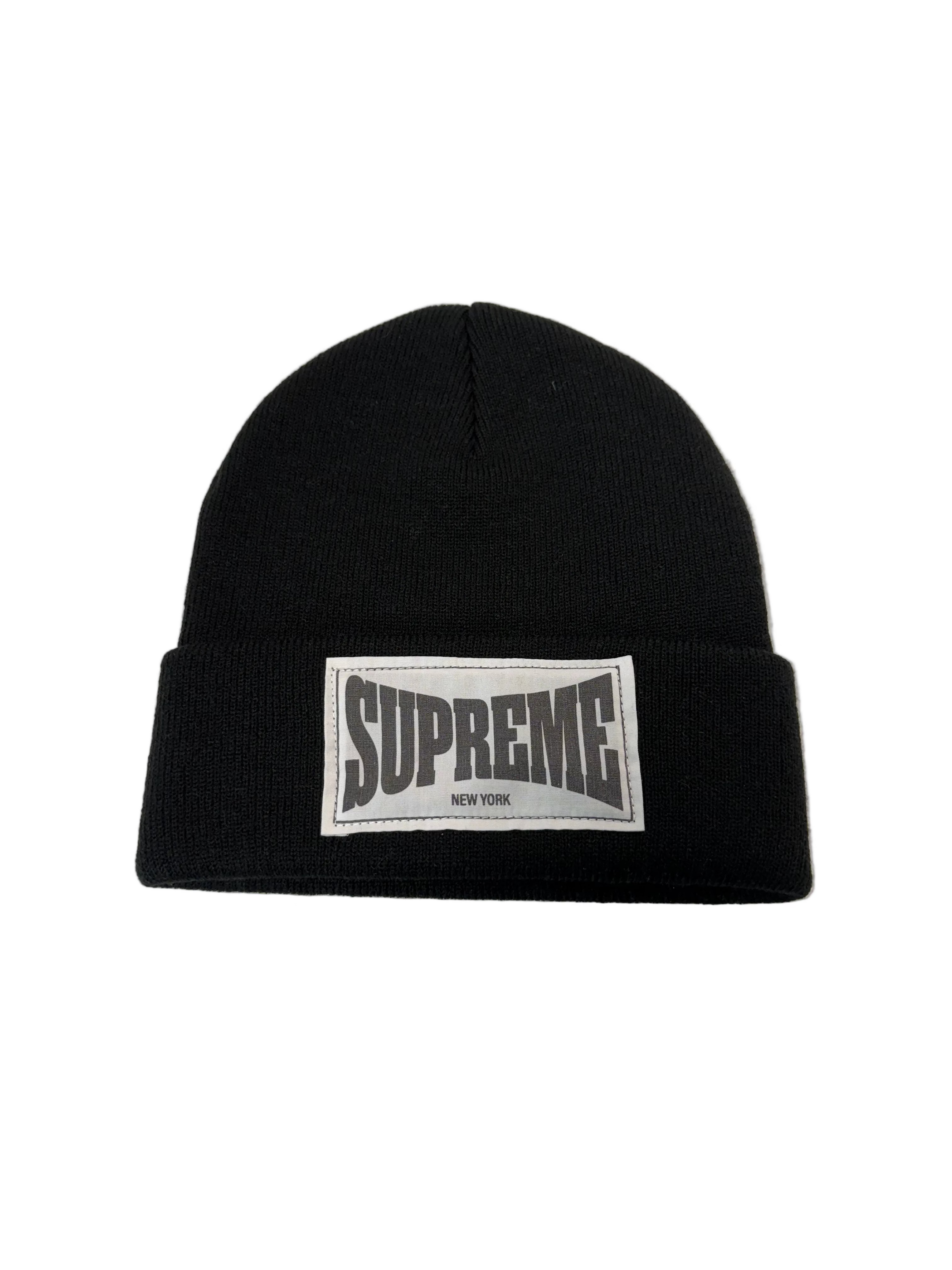 SUPREME WOVEN LABEL BLACK BEANIE