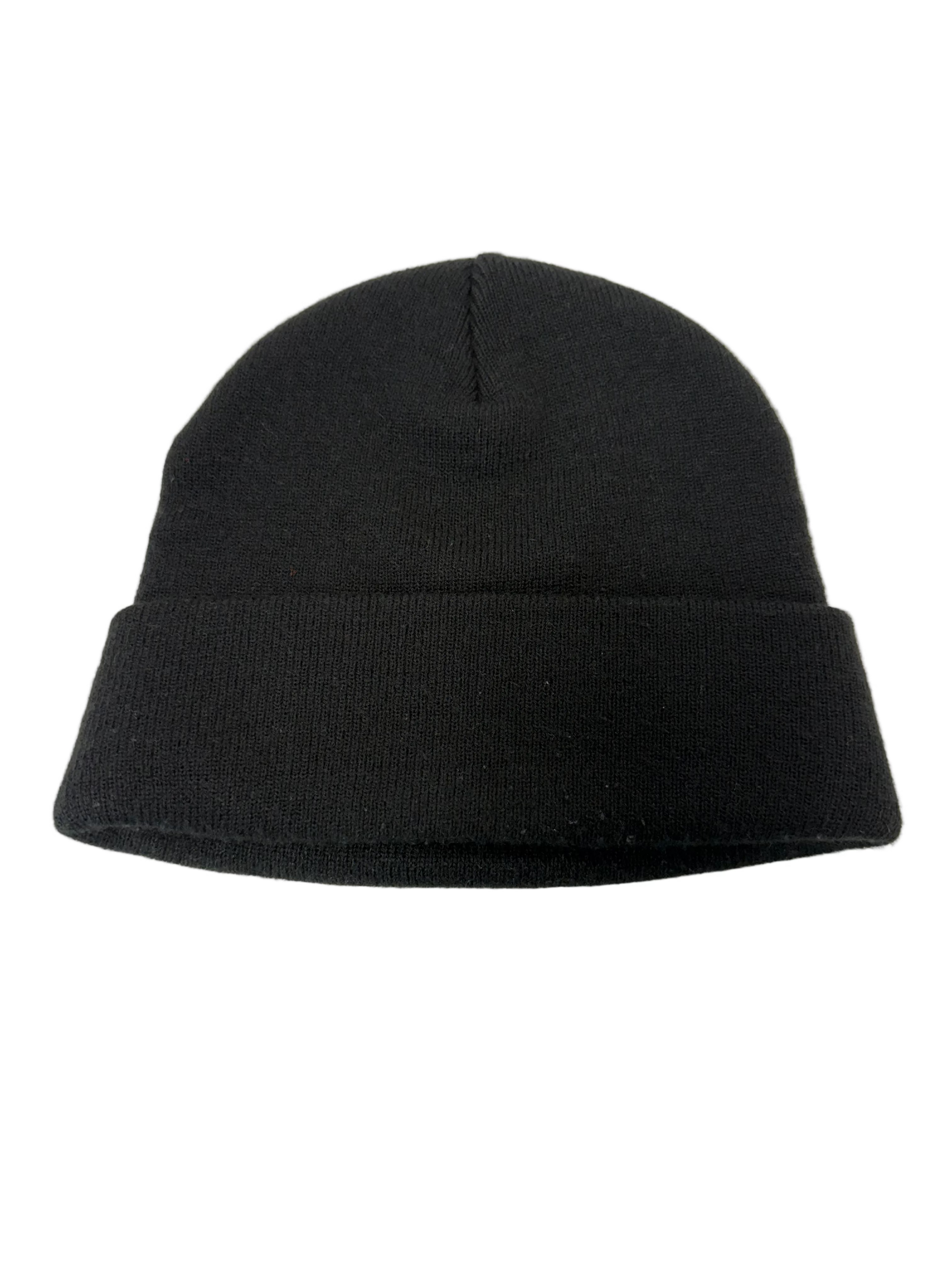 SUPREME OVAL PATCH BLACK BEANIE