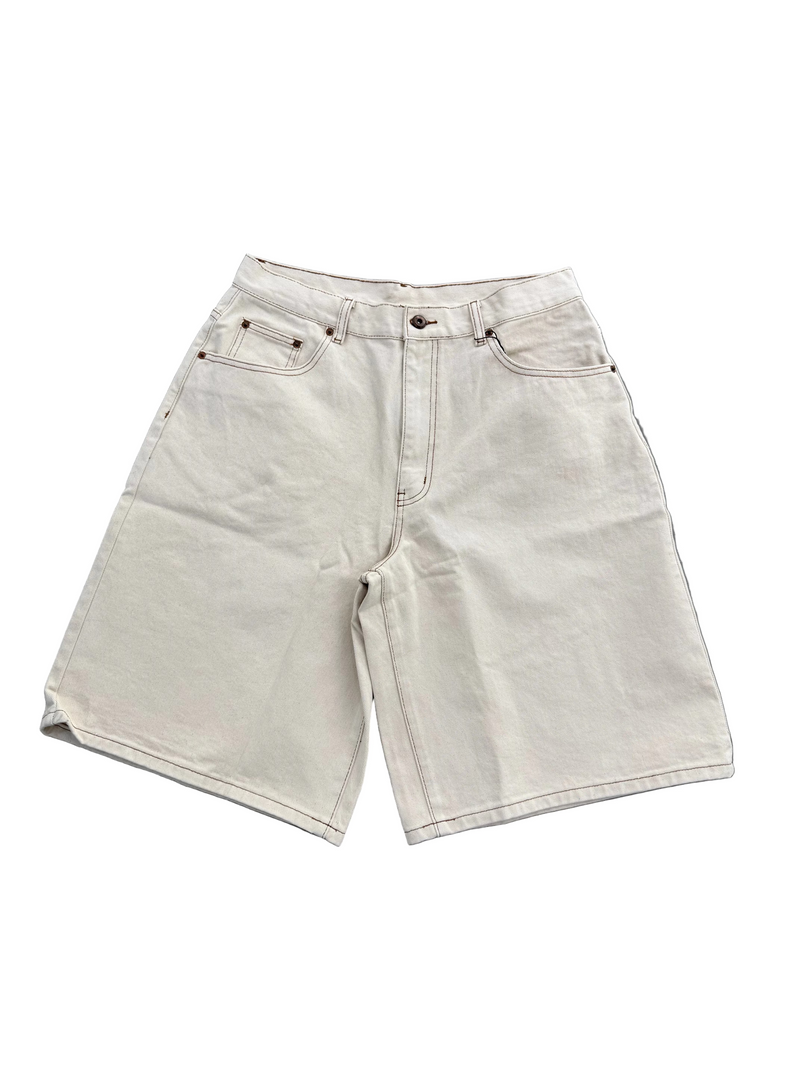 GOLD+VINTAGE GALLERY RASPBERRY HILLS CREAM SHORTS