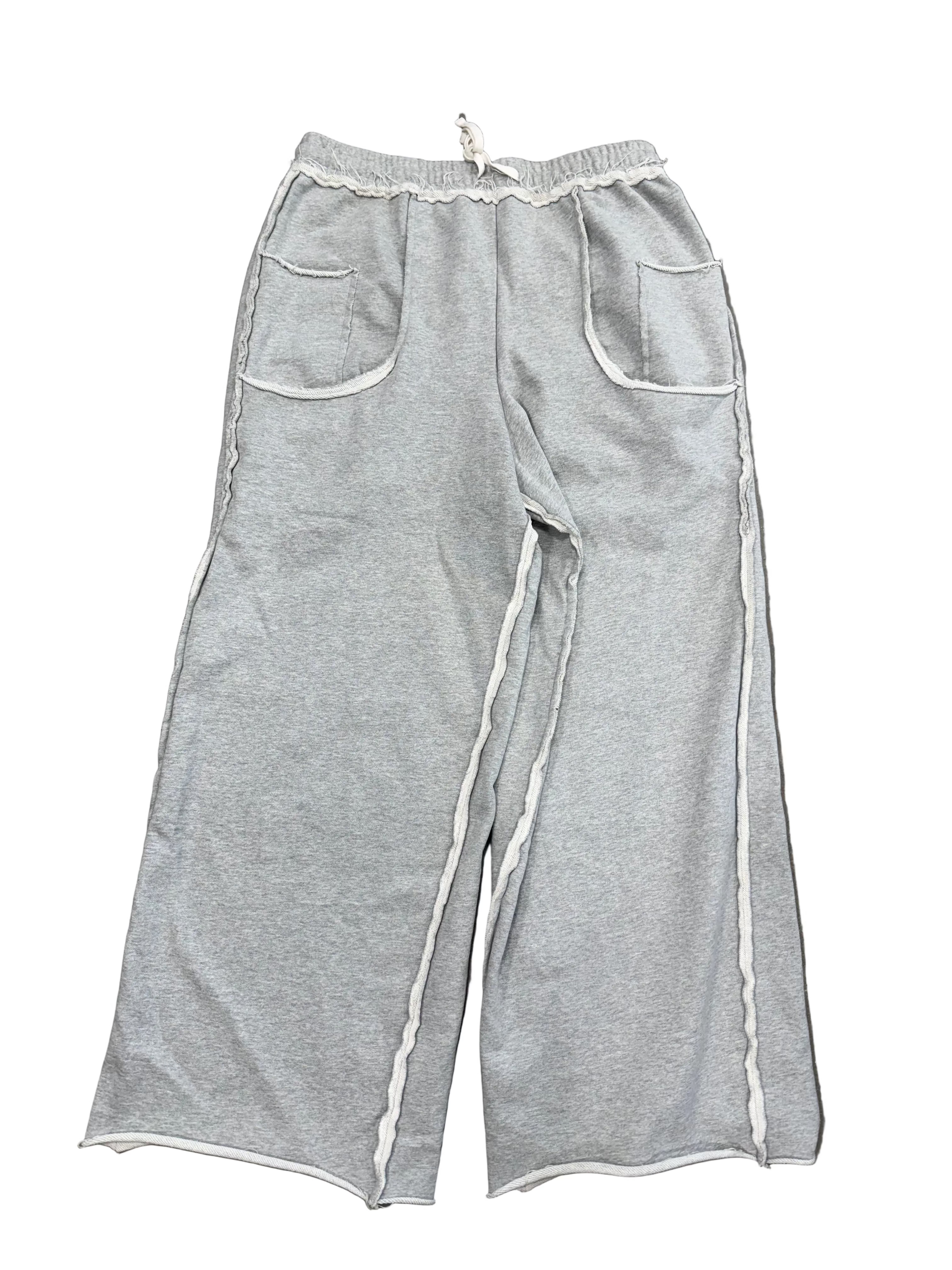 HAPPY MEMORIES DONT DIE HMDD HEATHER SURPLUS SWEATS