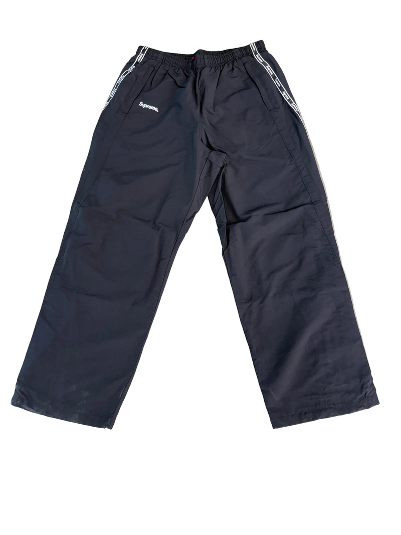 SUPREME BLACK LOGO TAPING TRACK PANTS