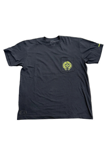 CHROME HEARTS NEON HORSESHOE LOGO POCKET TEE