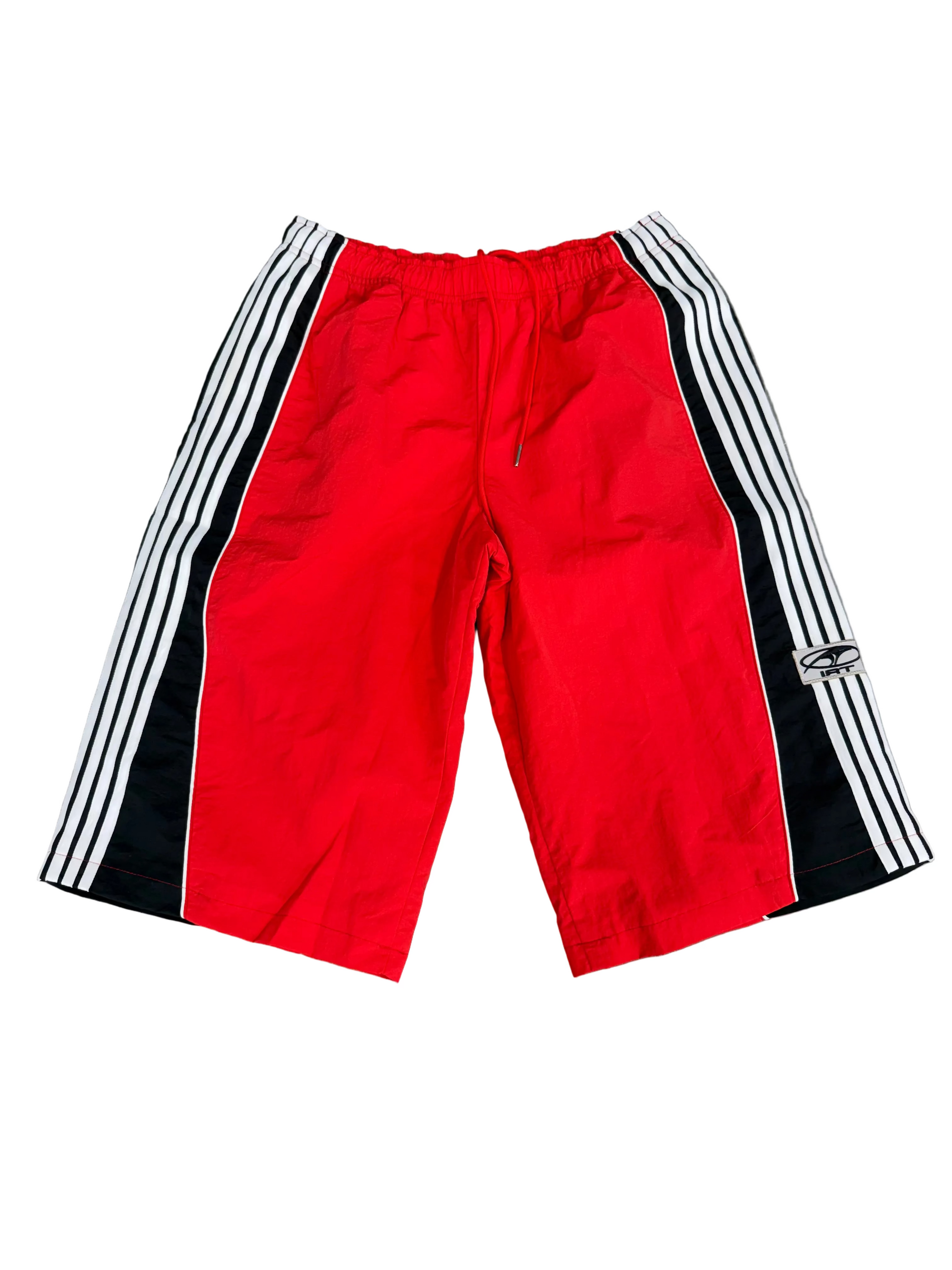 INTERNET RUINS THINGS IRT SHORTS
