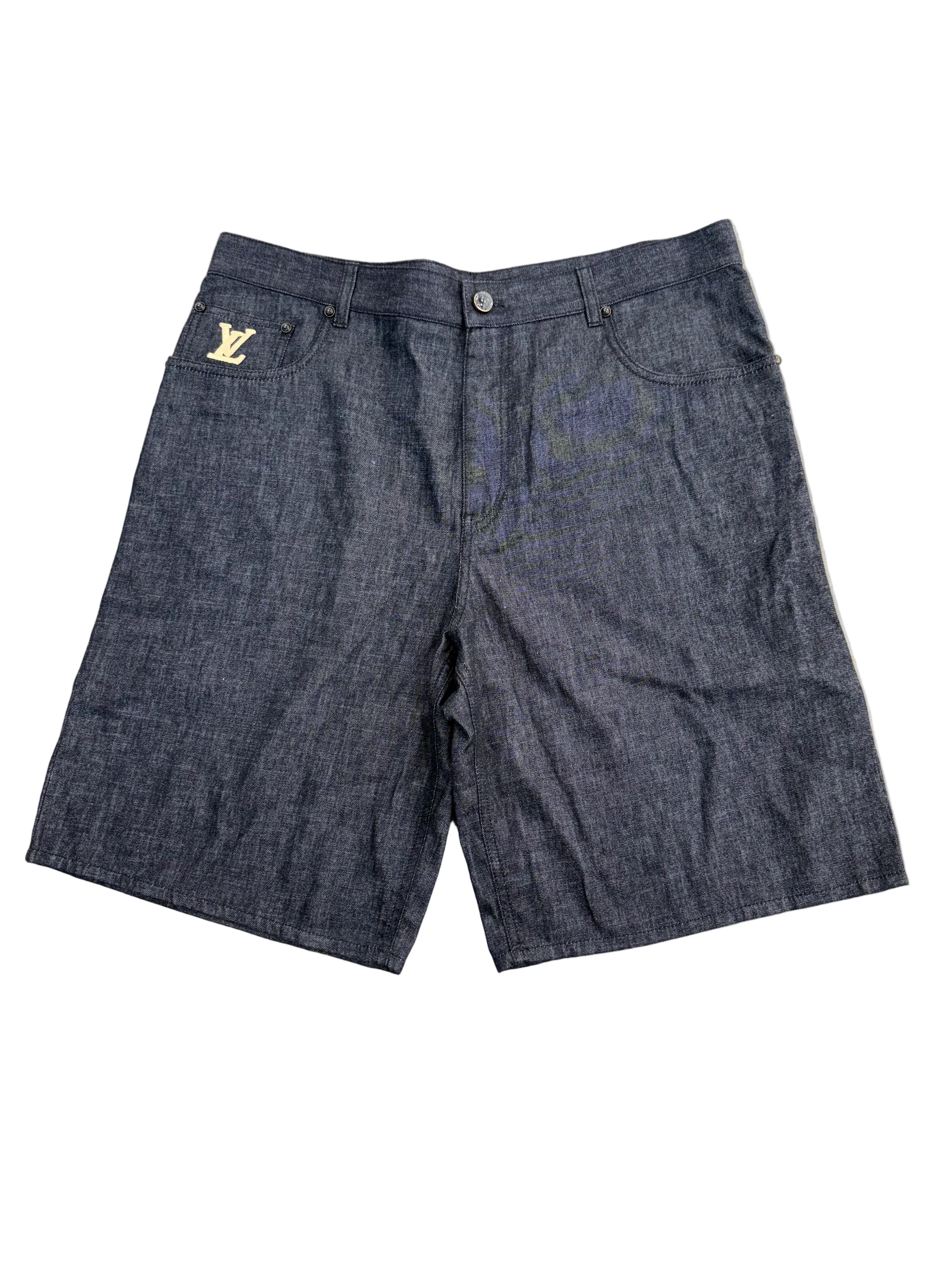 LOUIS VUITTON EMBROIDERED LOGO BLACK SHORTS