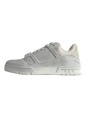 LOUIS VUITTON WHITE TRAINERS