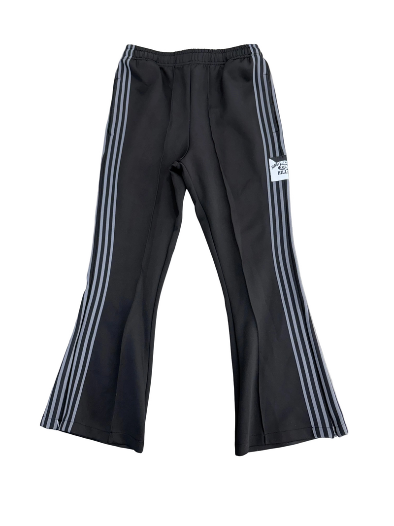 GOLD+VINTAGE GALLERY RASPBERRY HILLS LIL LEON BLACK SWEATPANTS