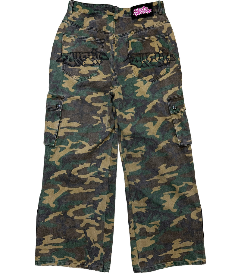 CHEW FOREVER WRATH RUBBER PATCH CARGO PANTS