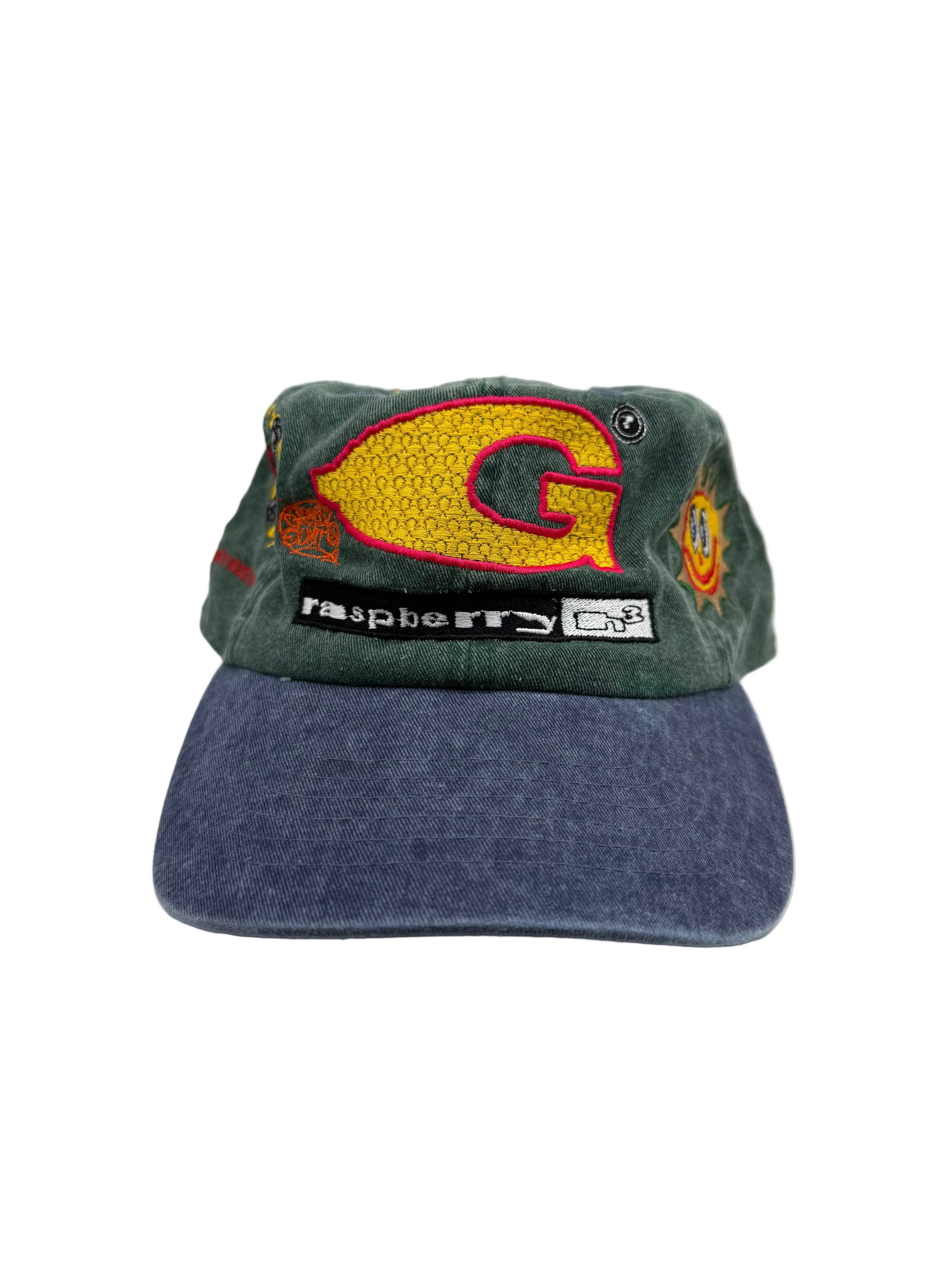 GOLD+VINTAGE GALLERY RASPBERRY HILLS X GREEDY UNIT 80K STITCH HAT